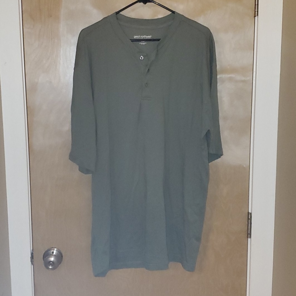 Men Long Sleeve Green Shirt